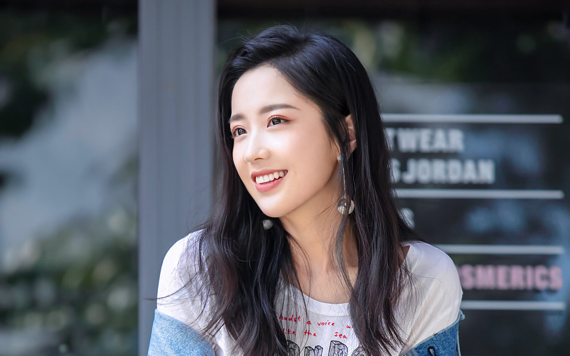 九游下载官网-足球运动员健康养生新理念逐渐普及，足球运动员的饮食与营养