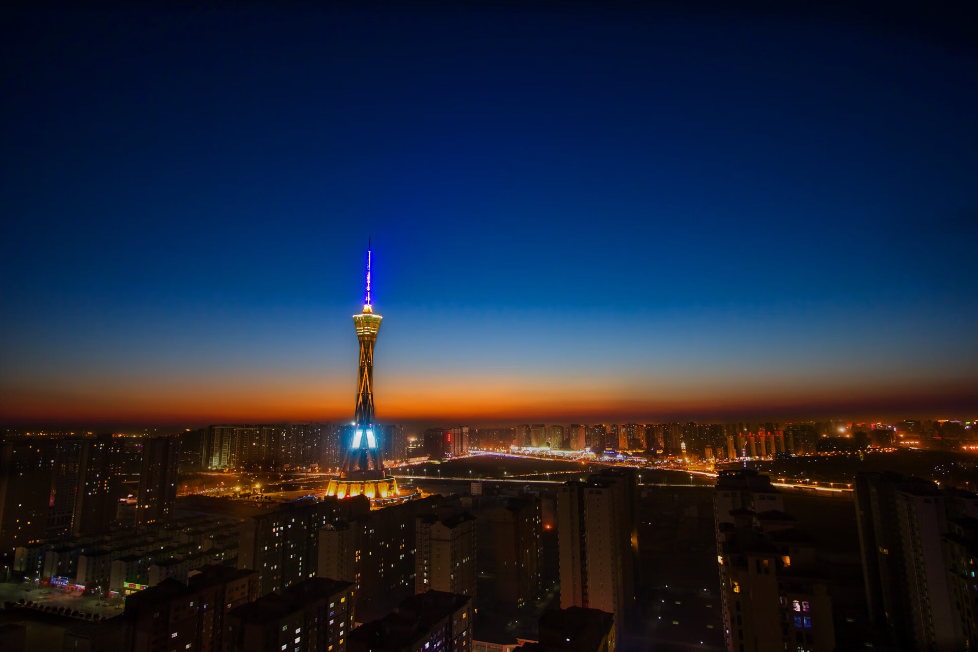 里奇·麦考：无所畏惧的战术领袖，创造全黑队防守纪录，里奇·麦克唐纳